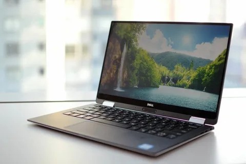 buy-laptop-stock